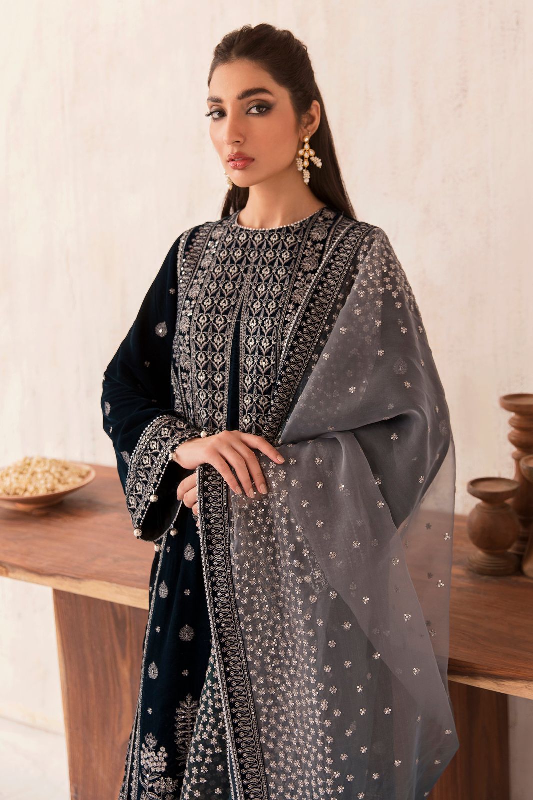 JAZMIN 3 Piece Unstitched Heavy Embroidered Velvet Suit - SFC
