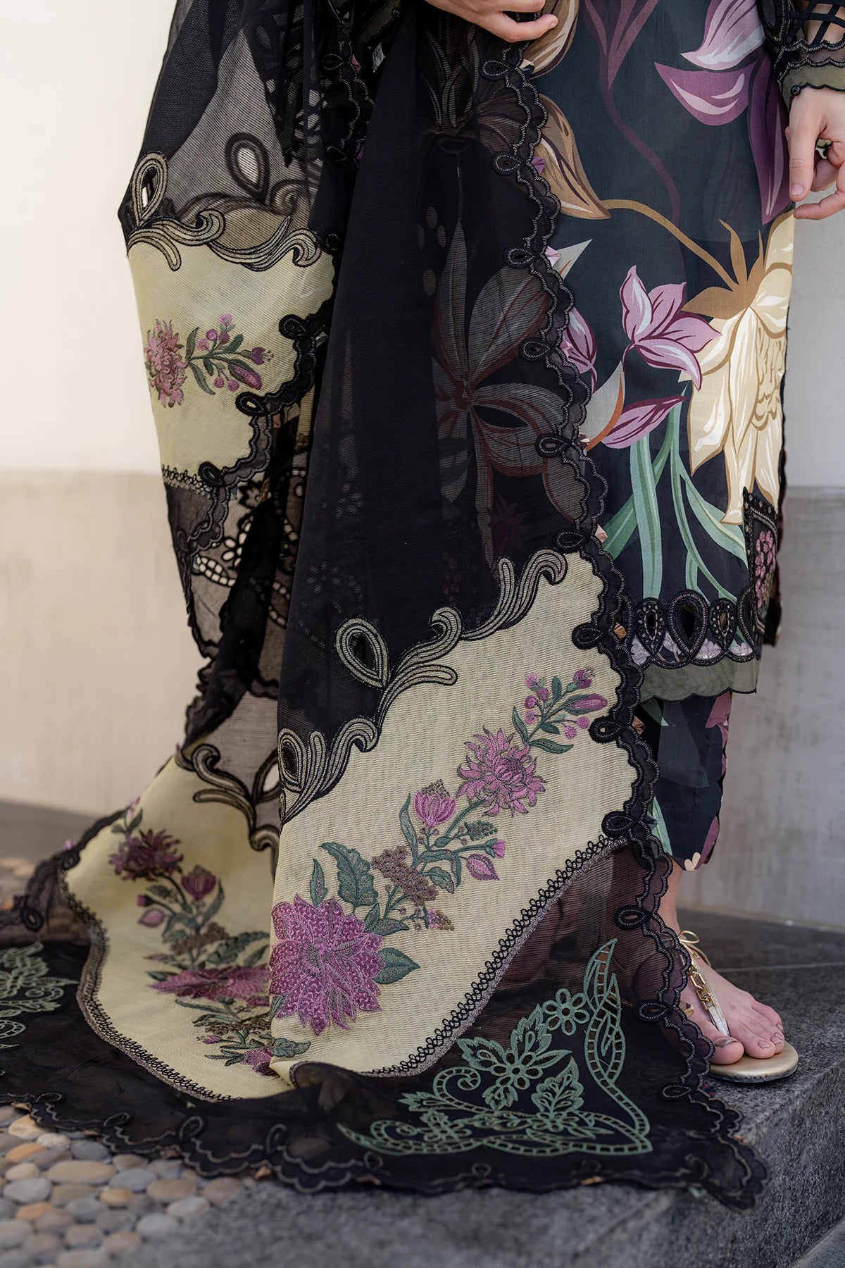 Baroque Embroidered Lawn Unstitched Suit SF-4090 - SBC