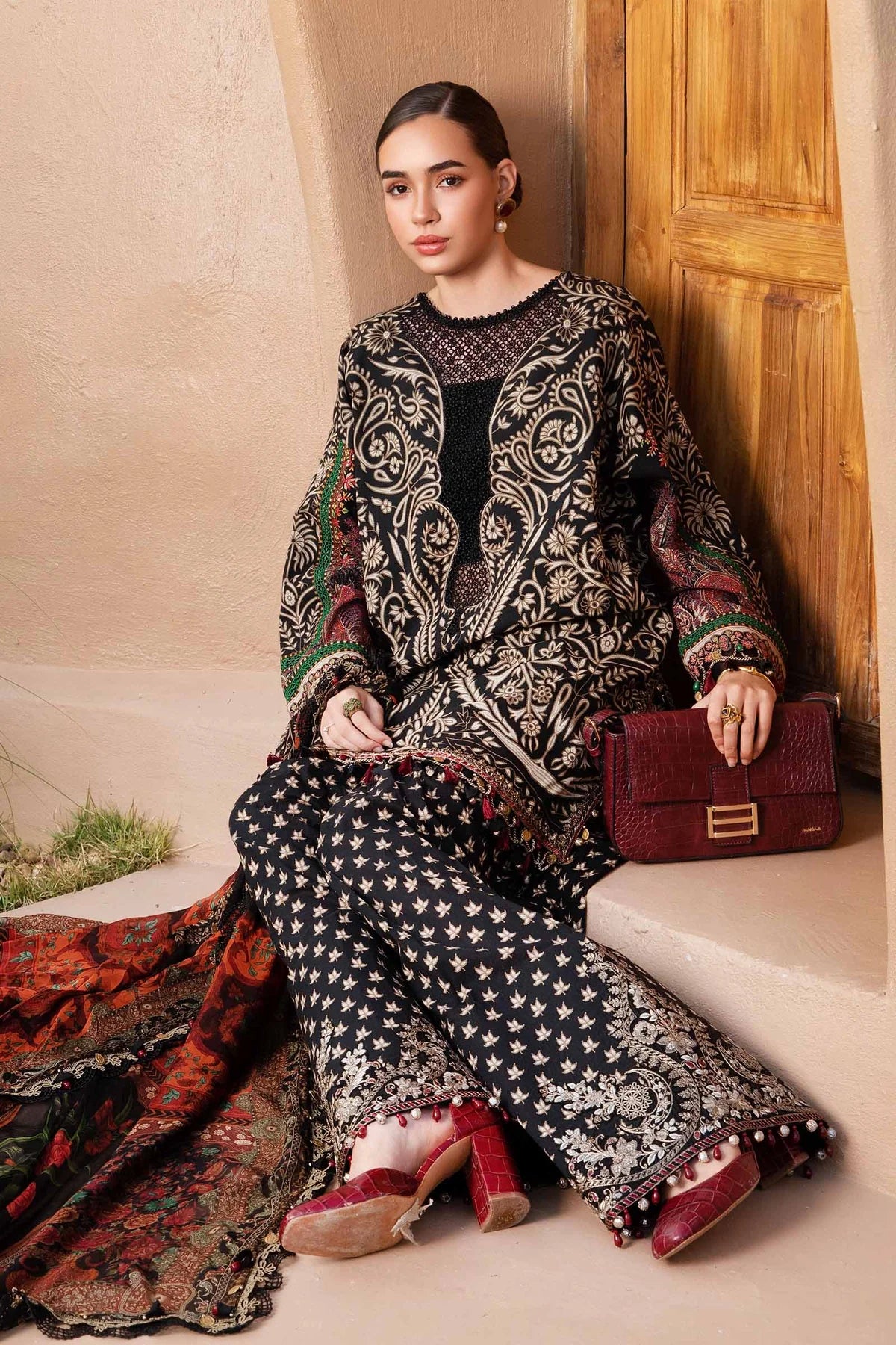 3 Piece Unstitched Lawn Suit | MPT-2512-B