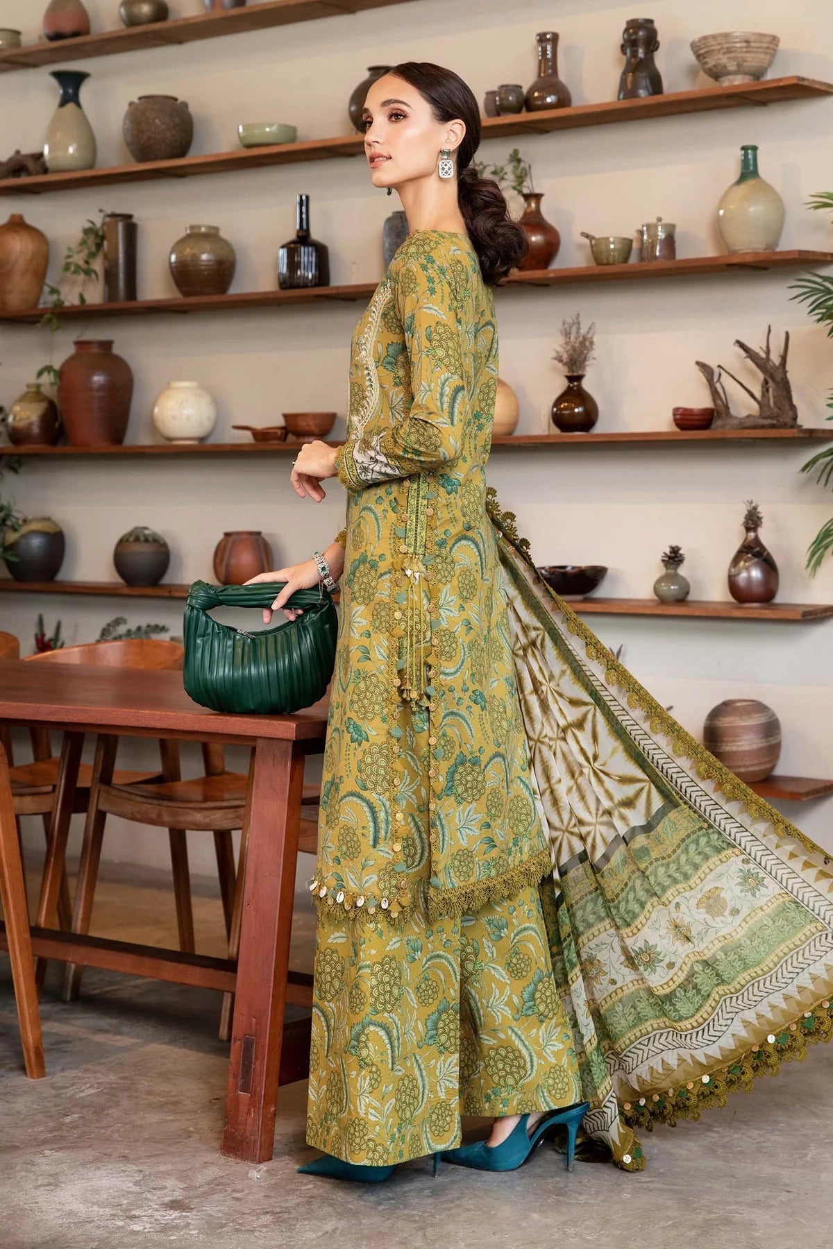 3 Piece Unstitched Lawn Suit | MPT-2513-B