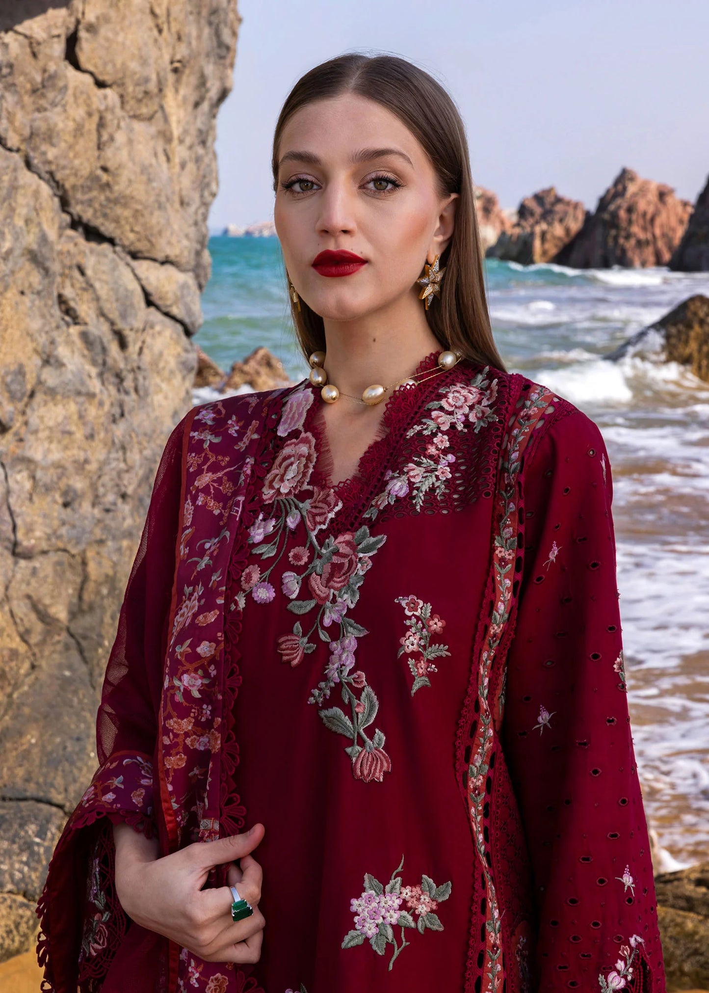 Crimson 3 Piece Unstitched Luxury Lawn Suit - Parsi Threads - D5 B | SML