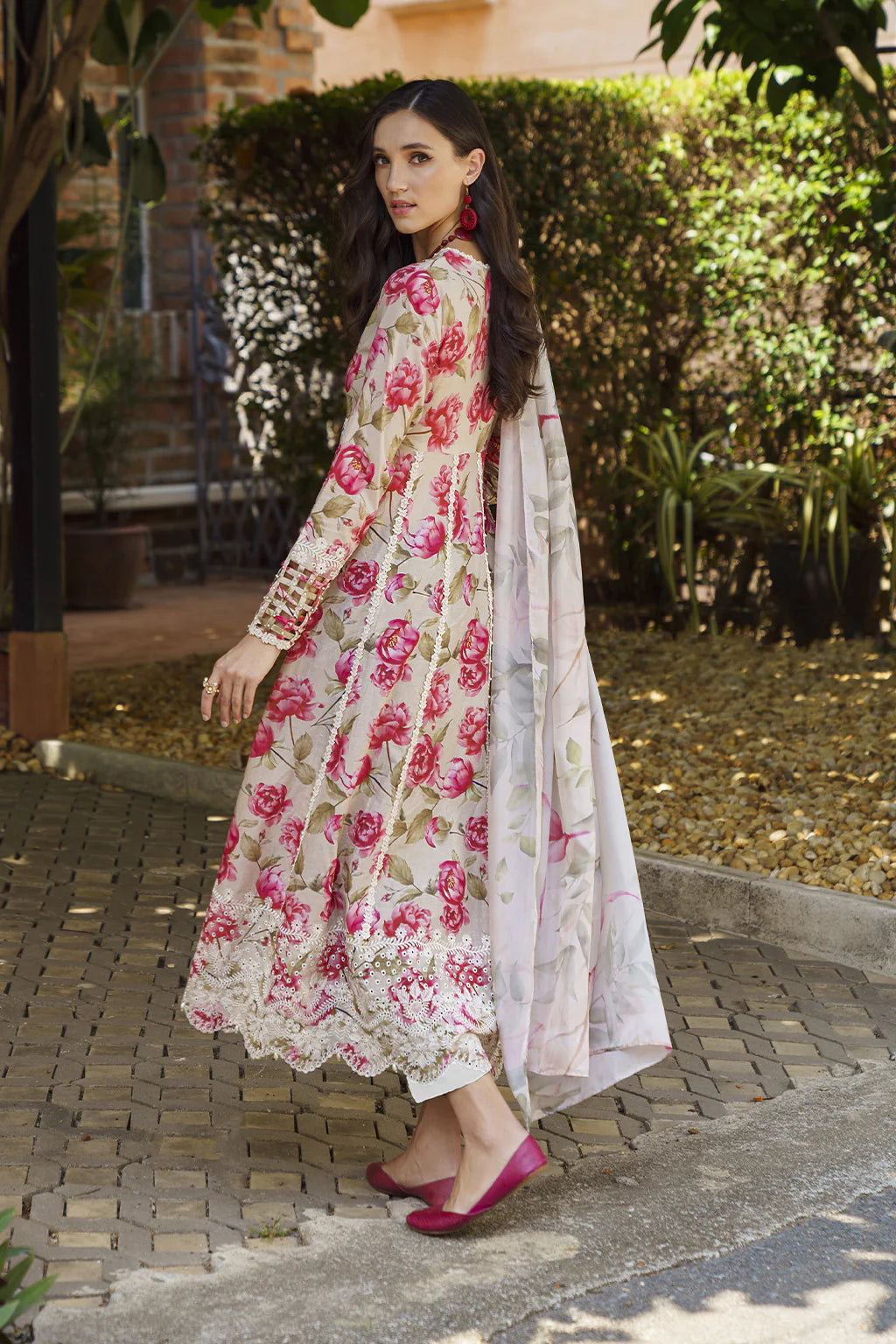 Iznik UE-210 Unstitched Suit - SBC