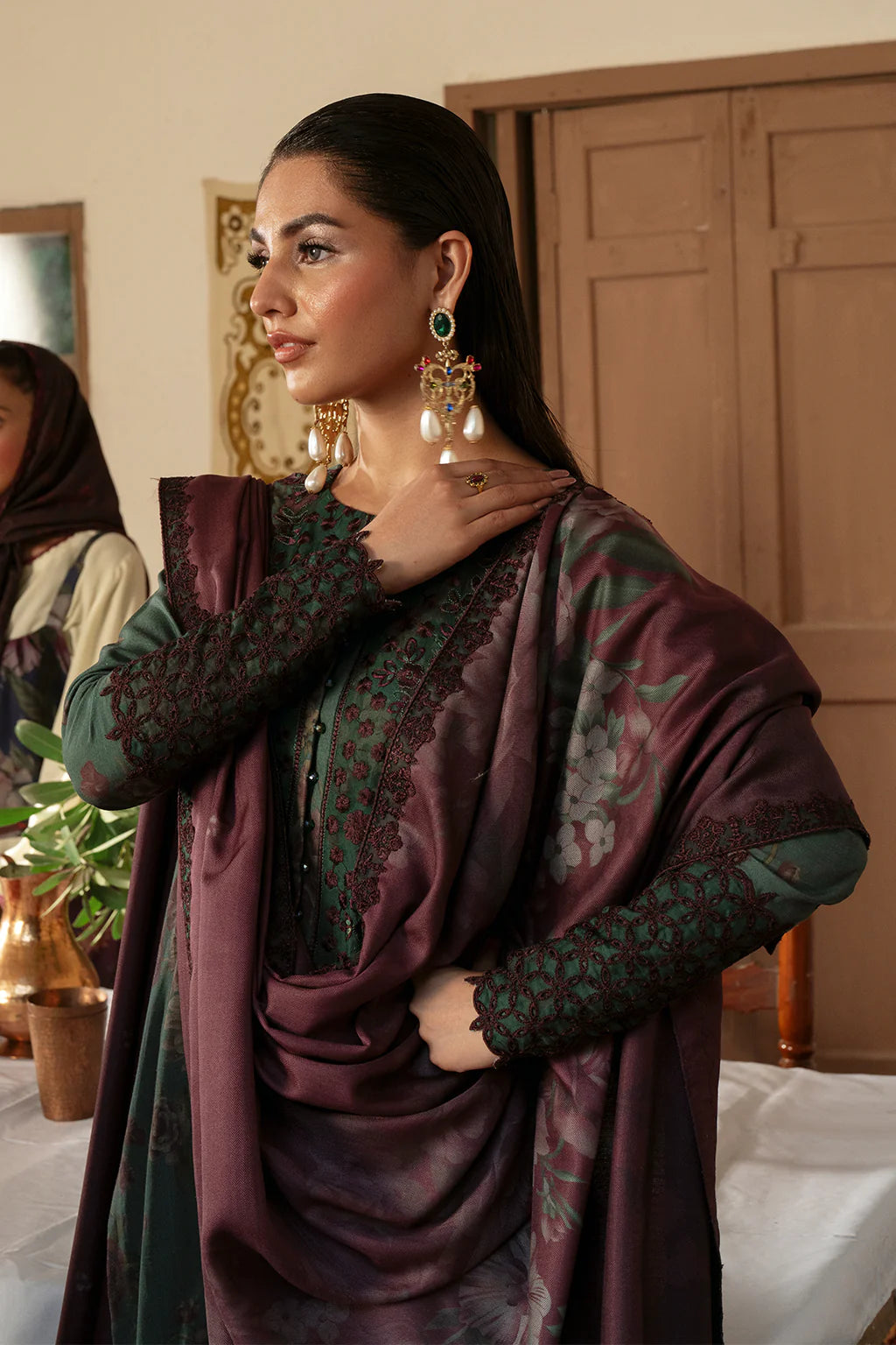 Iznik Embroidered Unstitched Suit IPK-08 - SBC