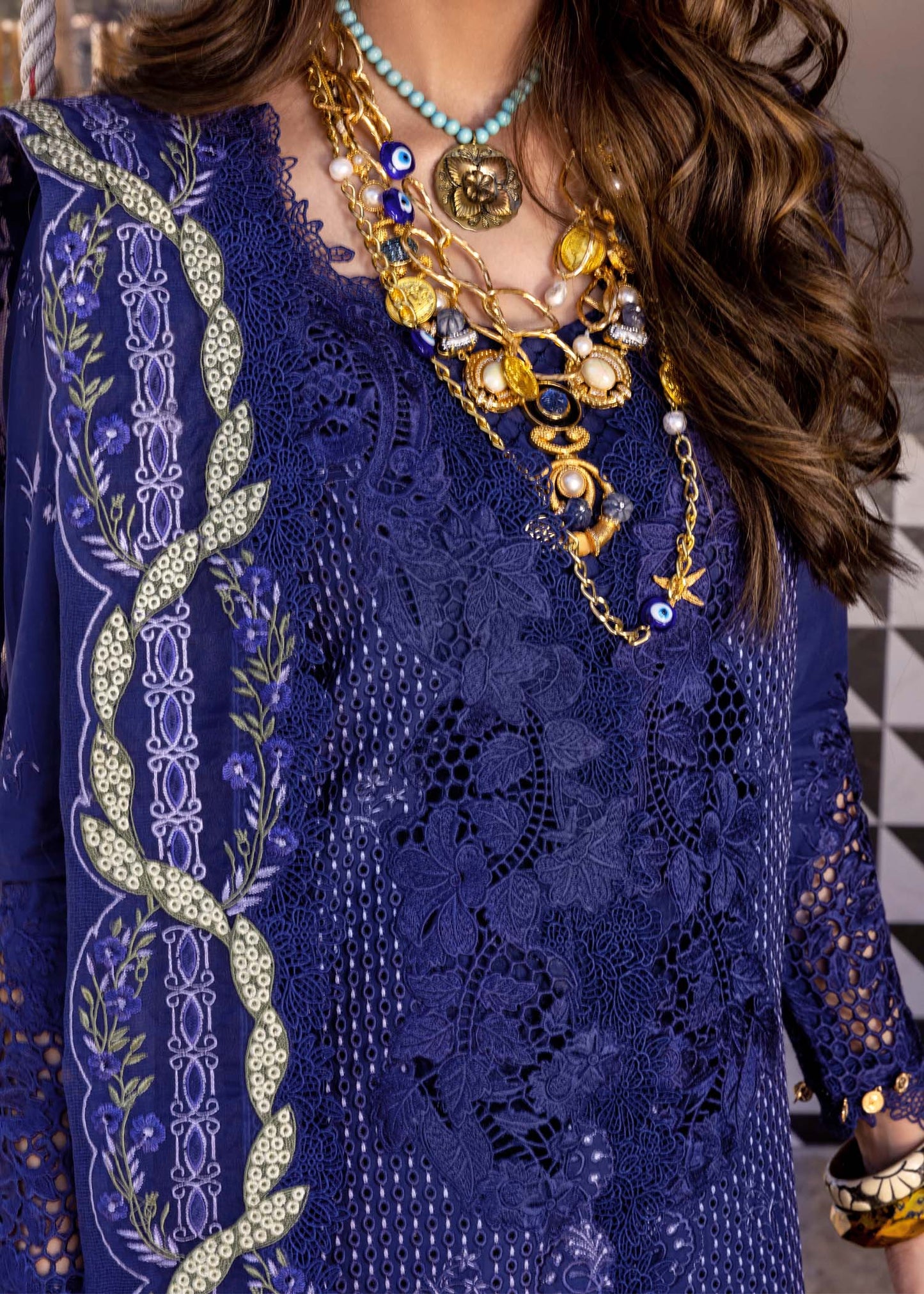 Saira Shakira 3 Piece Unstitched Luxury Lawn Suit - LEYLA-B | SML