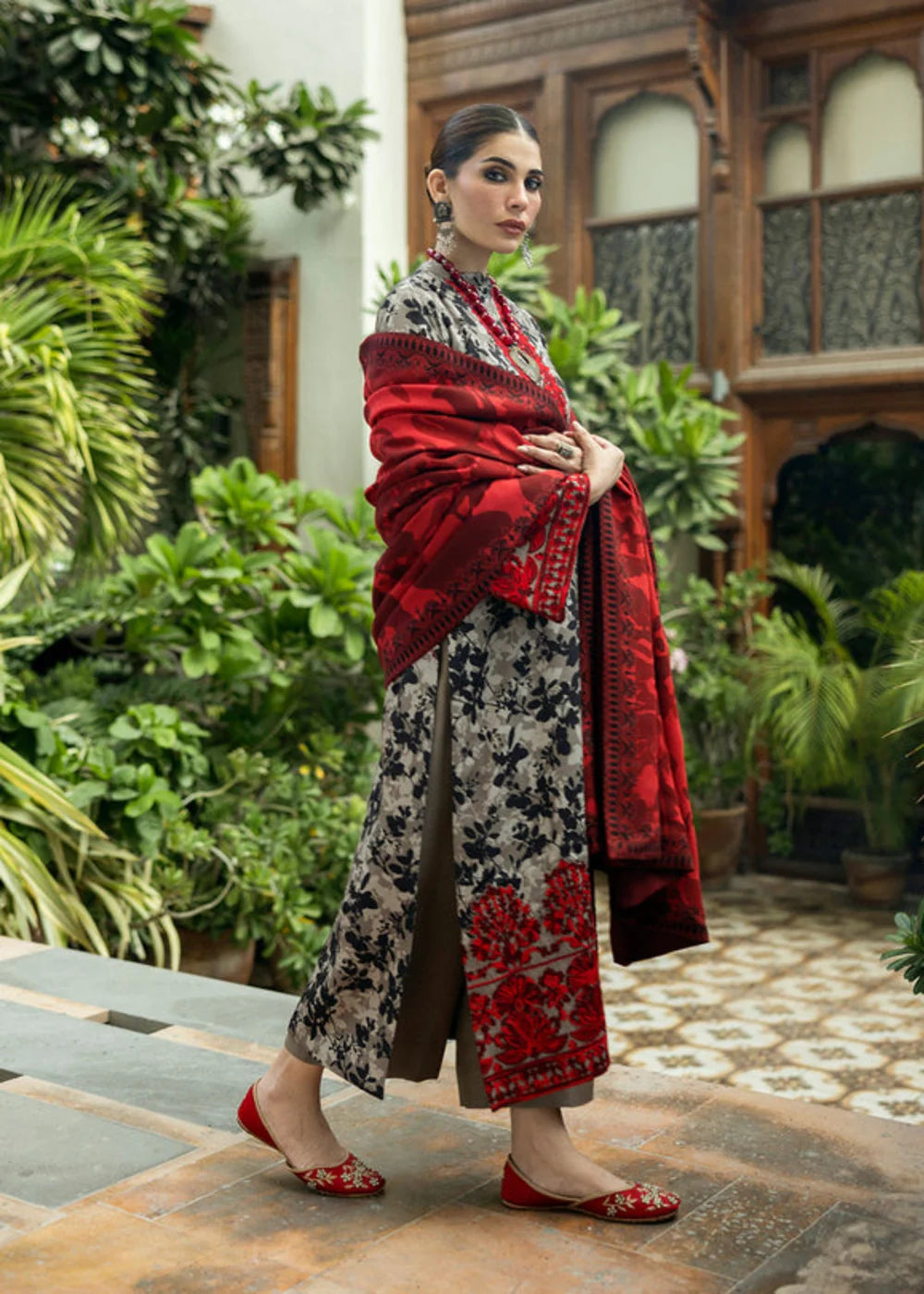 Zainab Chottani Zemestan - SBC