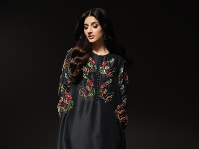 Muse Embellished Suit | 1026715 | SLC